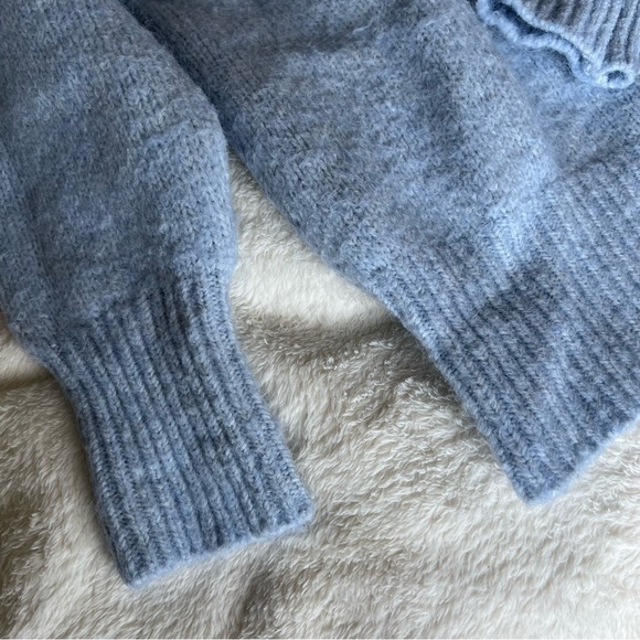Zara Baby Blue Sweater - Picture 3 of 7